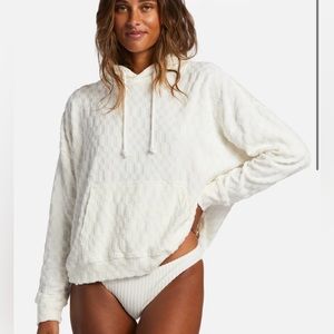 billabong shoreline sands sweatshirt and shorts size S